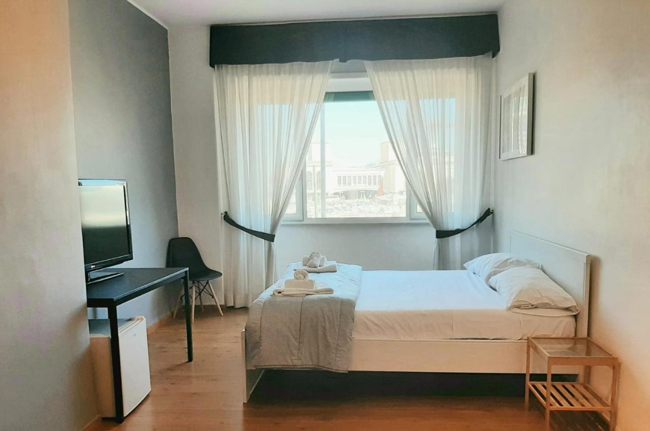 Mayfair Lifestyle Suites By Babylon Stay Napoli Eksteriør billede