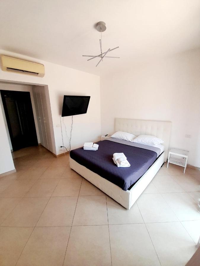 Mayfair Lifestyle Suites By Babylon Stay Napoli Eksteriør billede