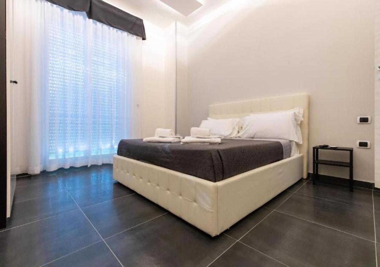Mayfair Lifestyle Suites By Babylon Stay Napoli Eksteriør billede