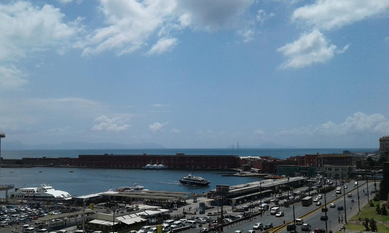 Mayfair Lifestyle Suites By Babylon Stay Napoli Eksteriør billede