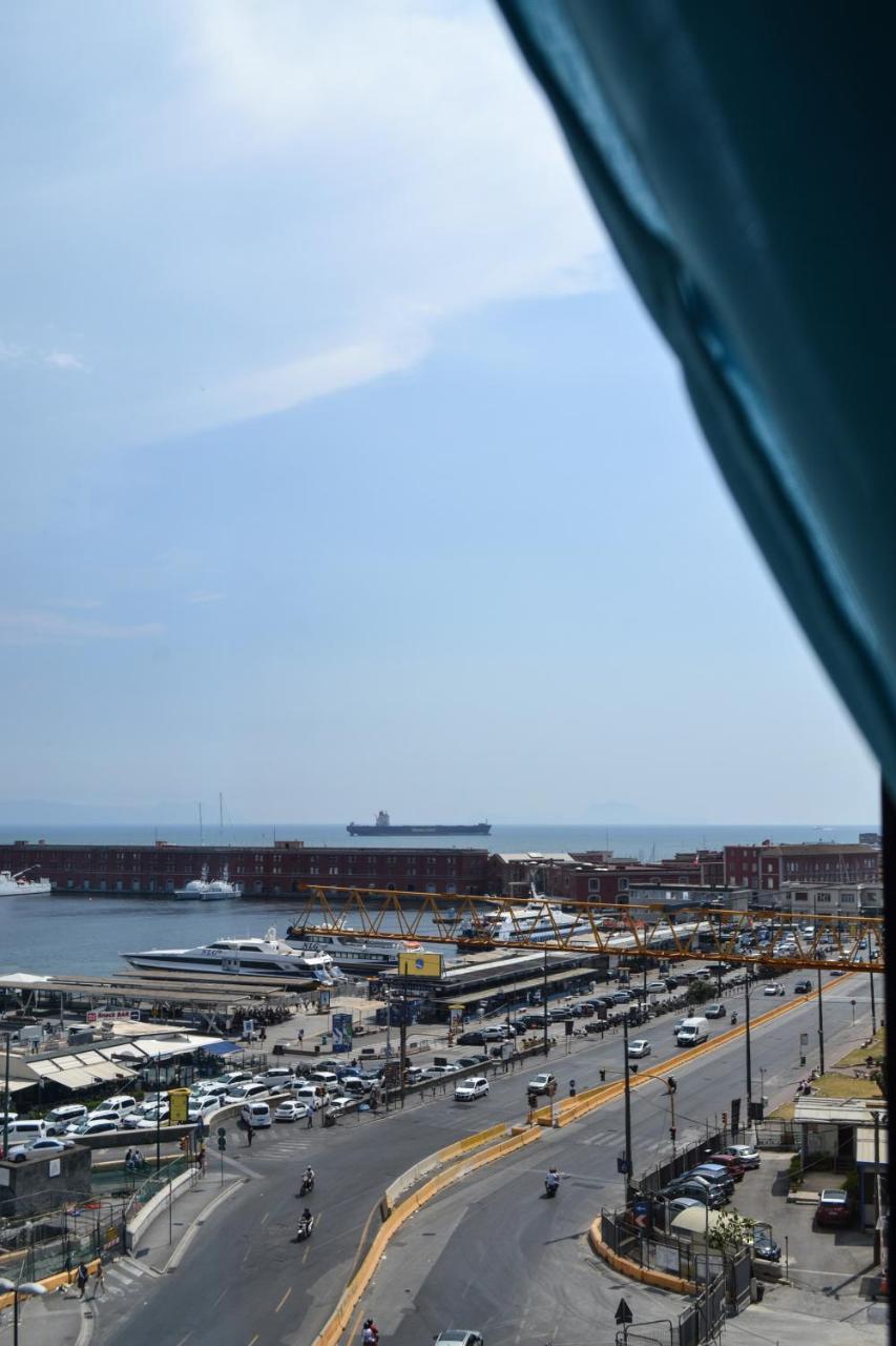 Mayfair Lifestyle Suites By Babylon Stay Napoli Eksteriør billede