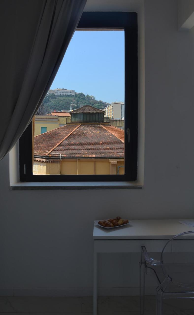 Mayfair Lifestyle Suites By Babylon Stay Napoli Eksteriør billede