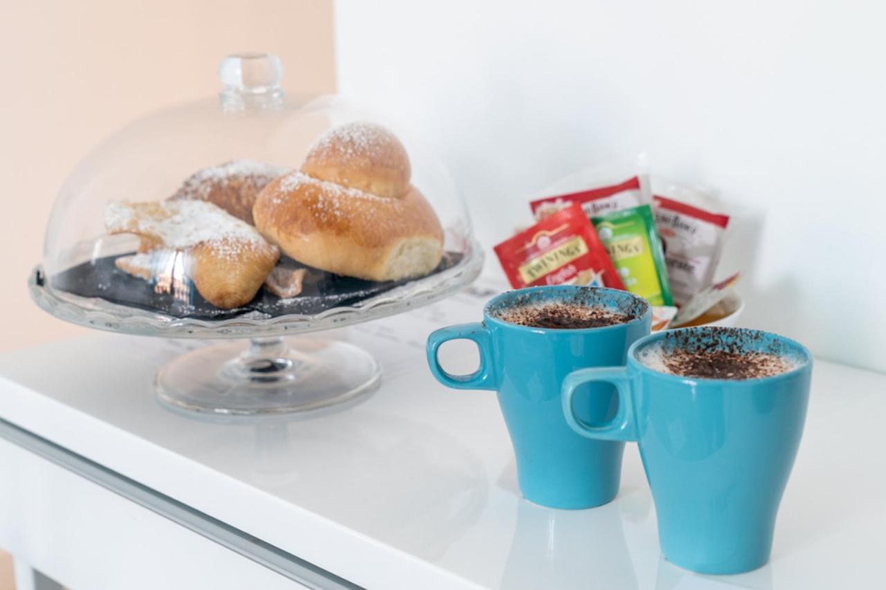 Mayfair Lifestyle Suites By Babylon Stay Napoli Eksteriør billede