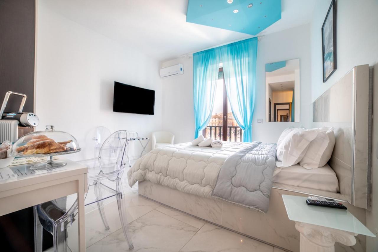Mayfair Lifestyle Suites By Babylon Stay Napoli Eksteriør billede