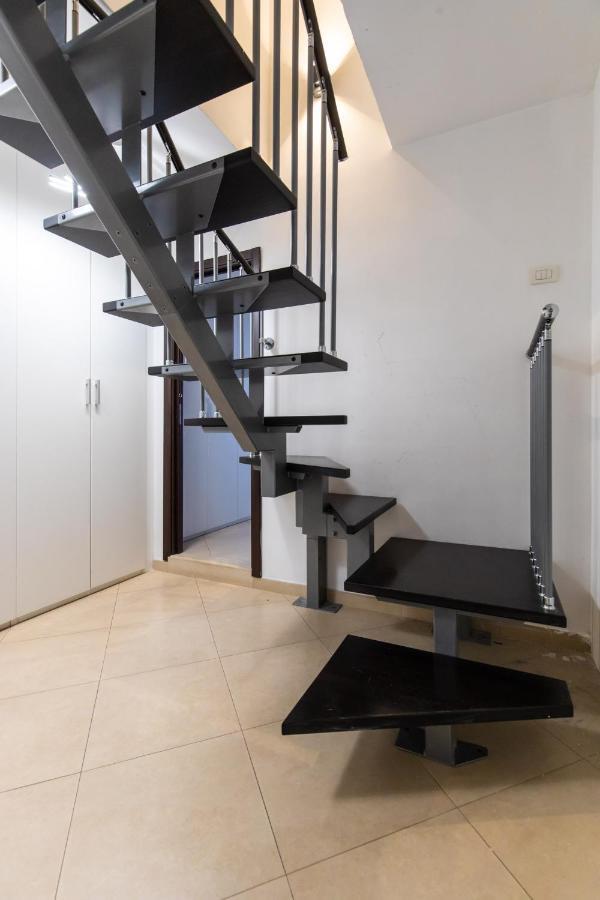 Mayfair Lifestyle Suites By Babylon Stay Napoli Eksteriør billede