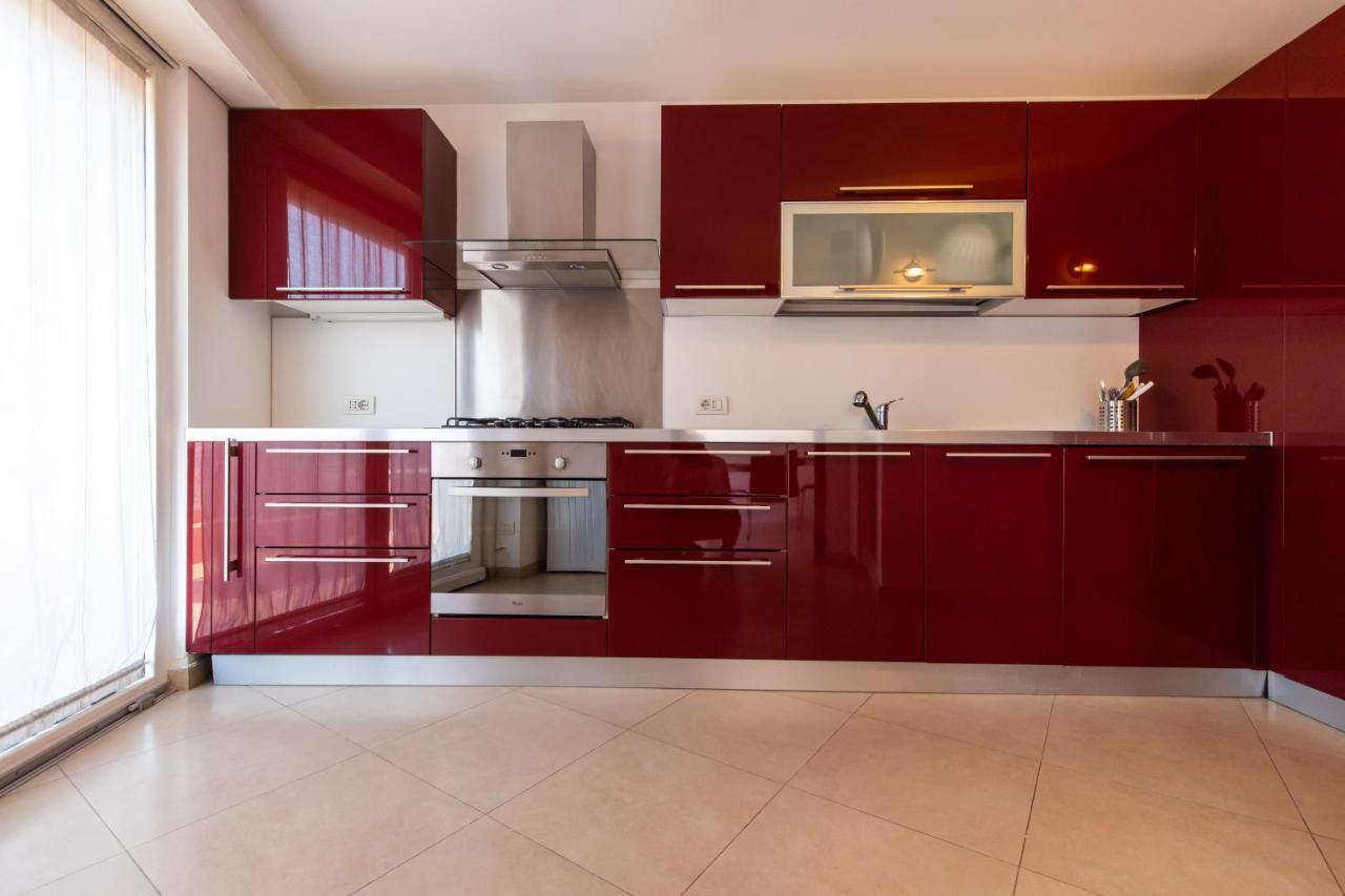 Mayfair Lifestyle Suites By Babylon Stay Napoli Eksteriør billede